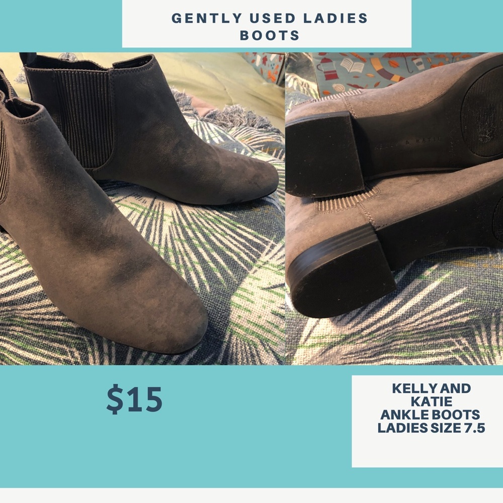 Kelly and Katie Ladies Gray Ankle Boots - Size 7.5